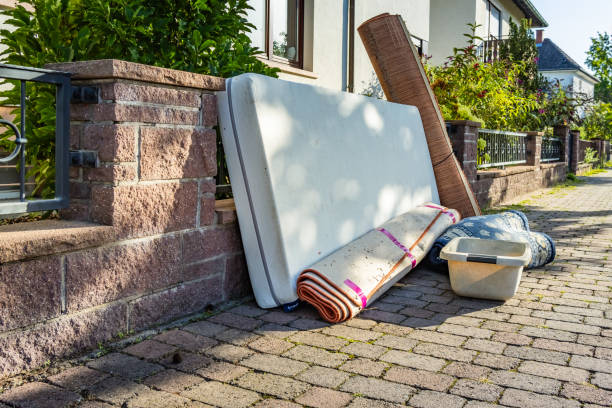 Best Yard Waste Removal  in Sauk Rapids, MN